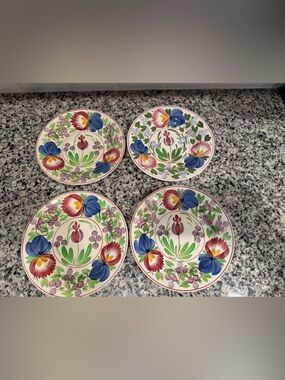 ANTIQUE Villeroy & Boch - Stick  Paint and Spongeware Plates